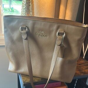 Coach Tan/Camel Classic Tote Bag Excellent Condition